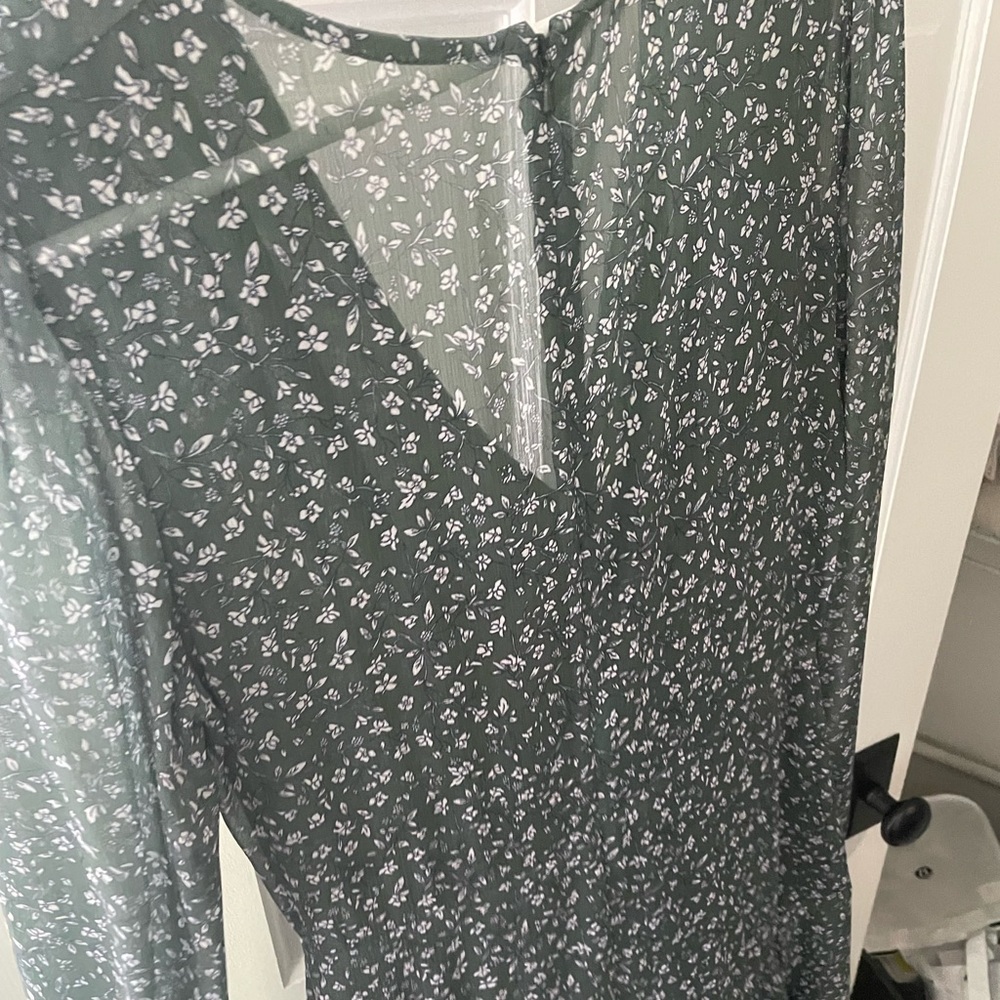 Green floral Jenny yoo dress